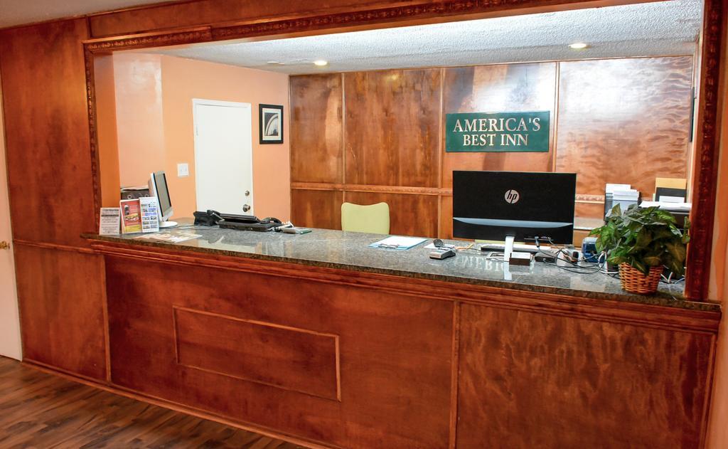 America'S Best Inn Montgomery Монтгомері Екстер'єр фото