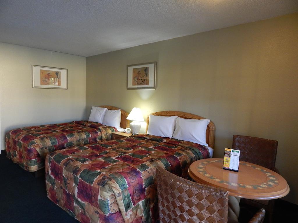 America'S Best Inn Montgomery Монтгомері Екстер'єр фото